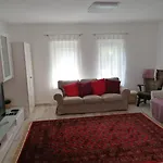 Hébergement de vacances Cherry Tree Cottage, *