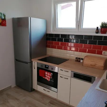 Cherry Tree Cottage, Holiday home *