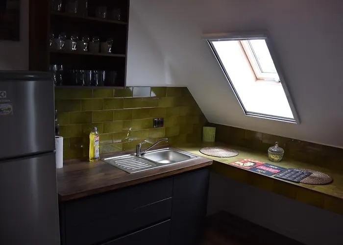 בית נופש Cherry Tree Cottage, Balatonszárszó