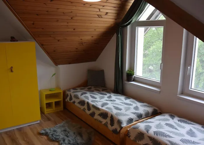 בית נופש Cherry Tree Cottage, Balatonszárszó