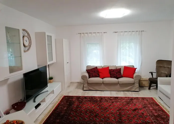 Cherry Tree Cottage, בית נופש *